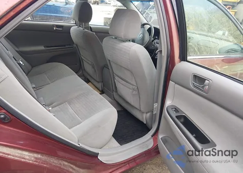 2005 Toyota Camry Le from USA, damaged, VIN 4T1BE32K75U387183